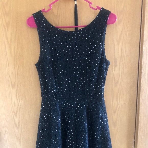 Little black lace dress with glitter dots - Picture 1 of 3